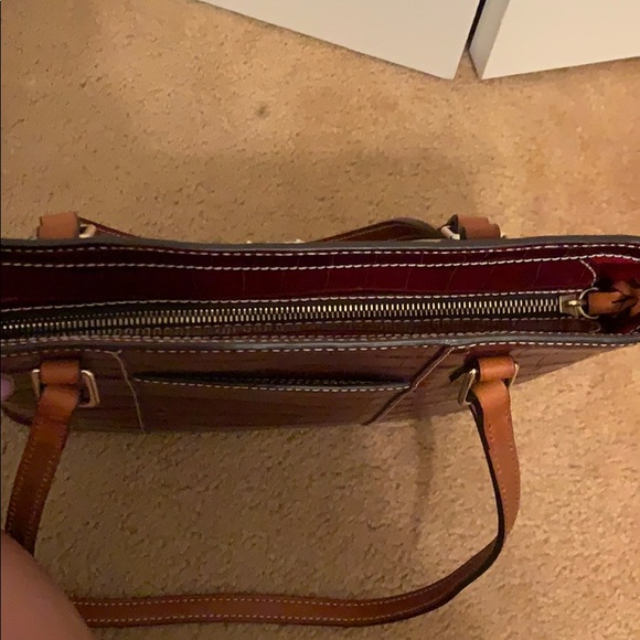 Dooney and Burke purse - Picture 6 of 8